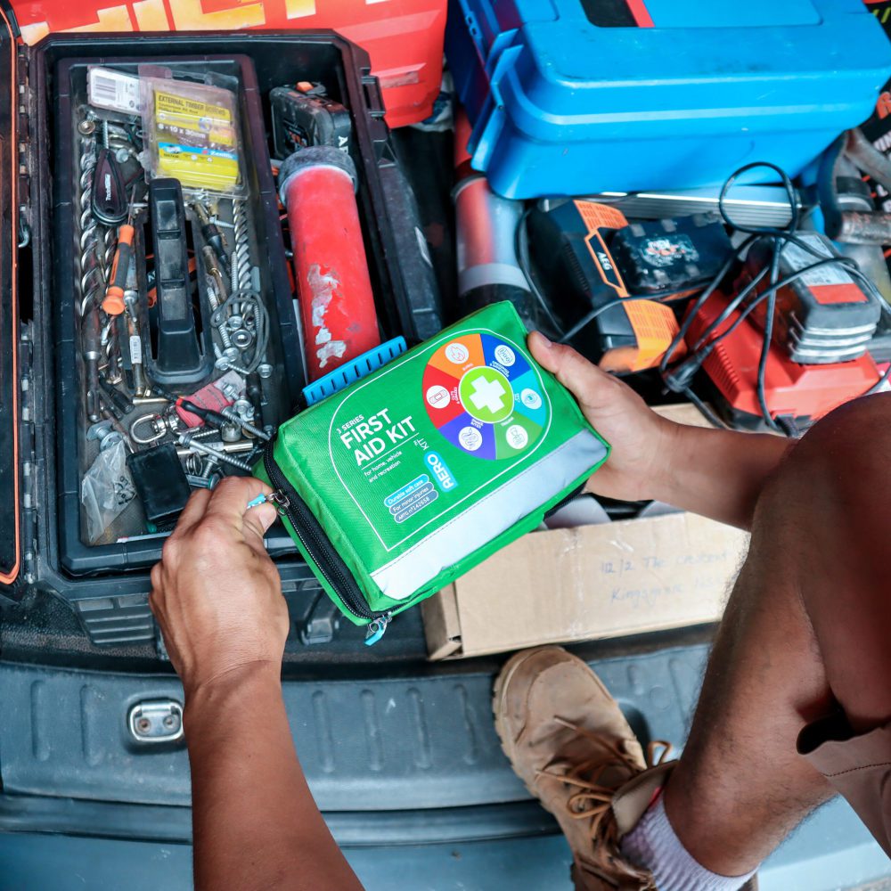 AKR3GS_03_1000px.jpg AKR3GS_03_1000px.jpg